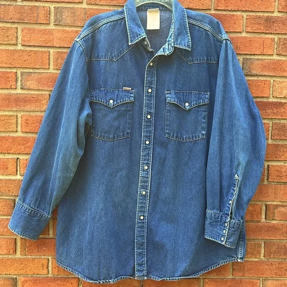 VTG Carhartt Rugged Denim Western Work Shirt Overshirt Pearl Snaps Yoke Pockets - Picture 2 of 14